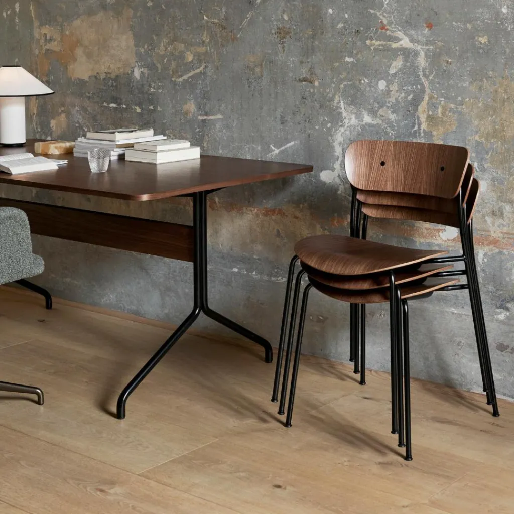 Tische|Schreibtische^&Tradition Pavilion AV18 Schreibtisch 90x160cm Gestell schwarz