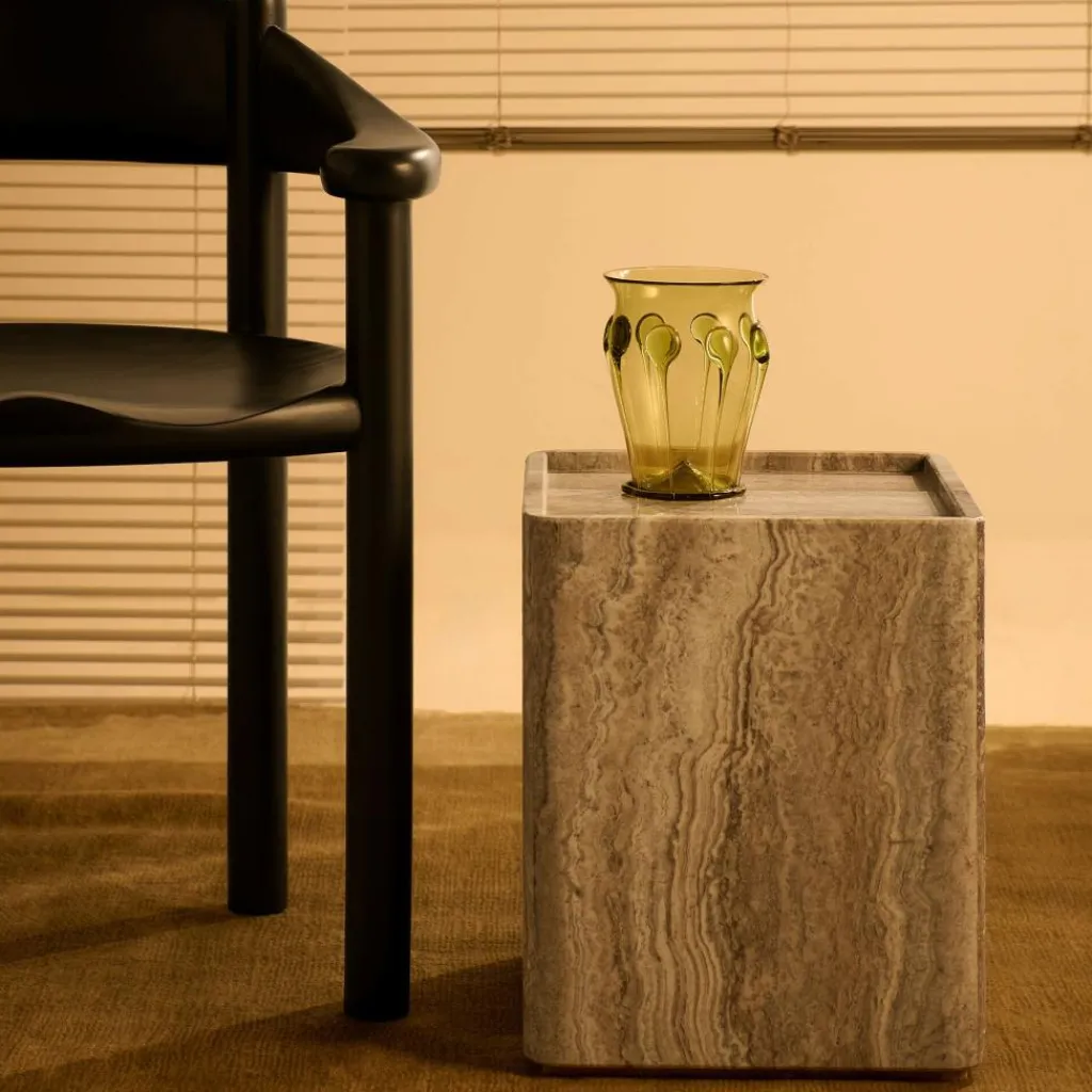 Beistelltische^Gubi Pietra Beistelltisch S