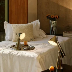 Tischleuchten^Tom Dixon Pose Task LED Tischleuchte