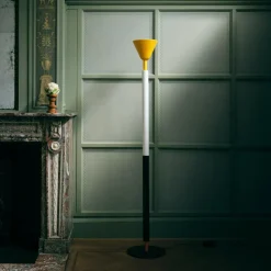 Stehleuchten^Petite Friture Pyl LED Stehleuchte H 180cm