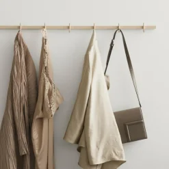 Garderoben^String Relief Hakenleiste 82cm