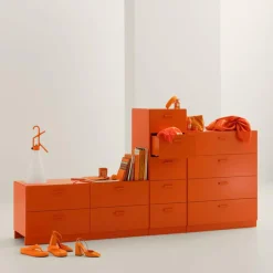 String Relief Kommode niedrig mit Sockel 123x46,6cm| Schränke|Kommoden