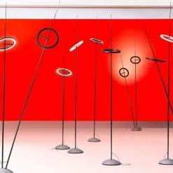 Stehleuchten^Ingo Maurer Ringelpiez LED Stehleuchte