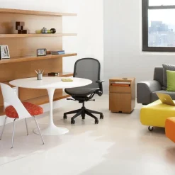 Tische|Esstische^Knoll International Saarinen Esstisch Ø120cm
