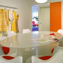 Tische|Esstische^Knoll International Saarinen Esstisch oval 198cm