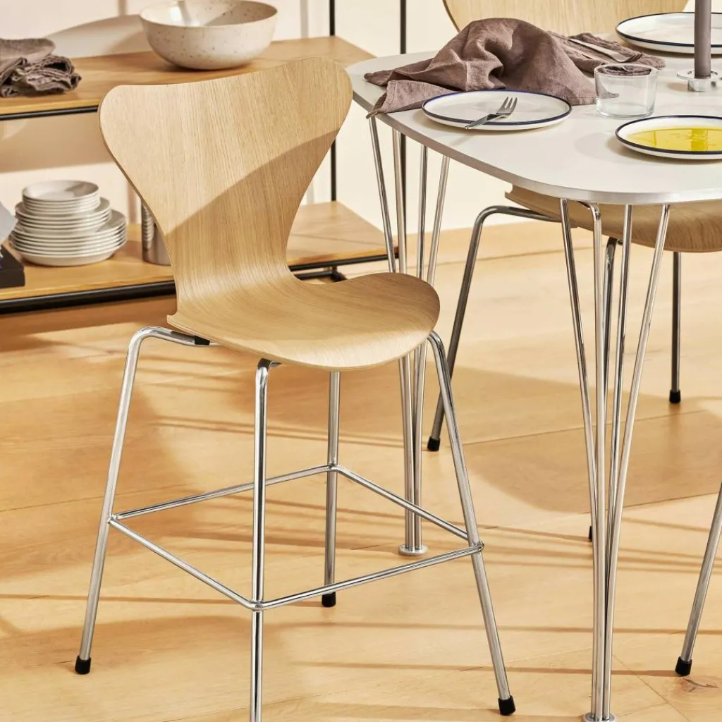 Fritz Hansen Serie 7™ Juniorstuhl Braun Bronze|Kinder Kinderstühle