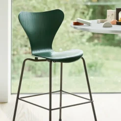 Fritz Hansen Serie 7™ Juniorstuhl Braun Bronze|Kinder Kinderstühle