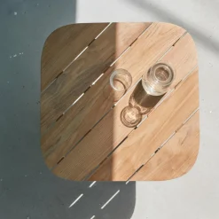 Garten-Beistelltische^Fritz Hansen Skagerak Lilium Lounge Gartenbeistelltisch