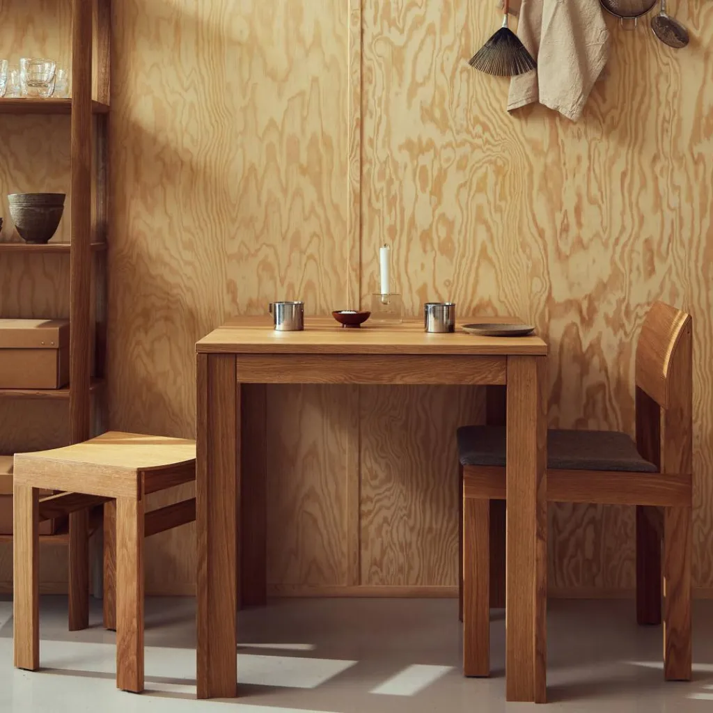 Form & Refine Sonder Stuhl| Stühle