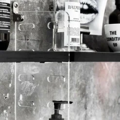 Regalsysteme^String System Wandleiter Plexiglas 50x30cm