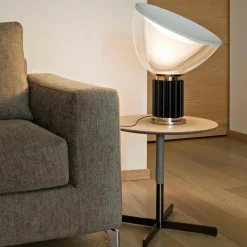 Nachttischleuchten^Flos Taccia LED Tischleuchte klein