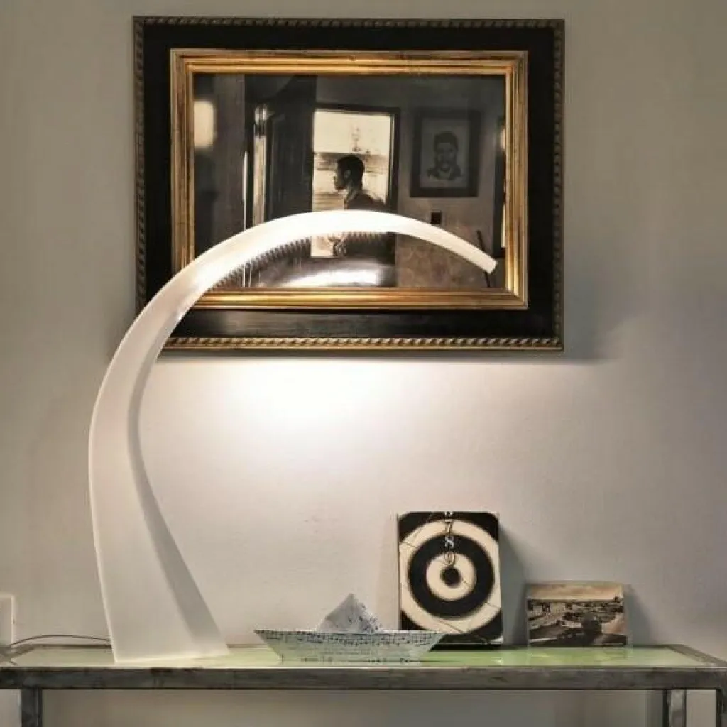 Kartell Taj LED Tischleuchte| Tischleuchten