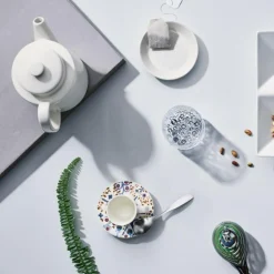 Kannen & Karaffen^iittala Teema Teekanne 1l