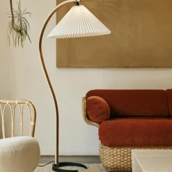 Gubi Timberline Stehleuchte| Stehleuchten