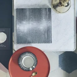 Tische^Cassina Torei Beistelltisch viereckig