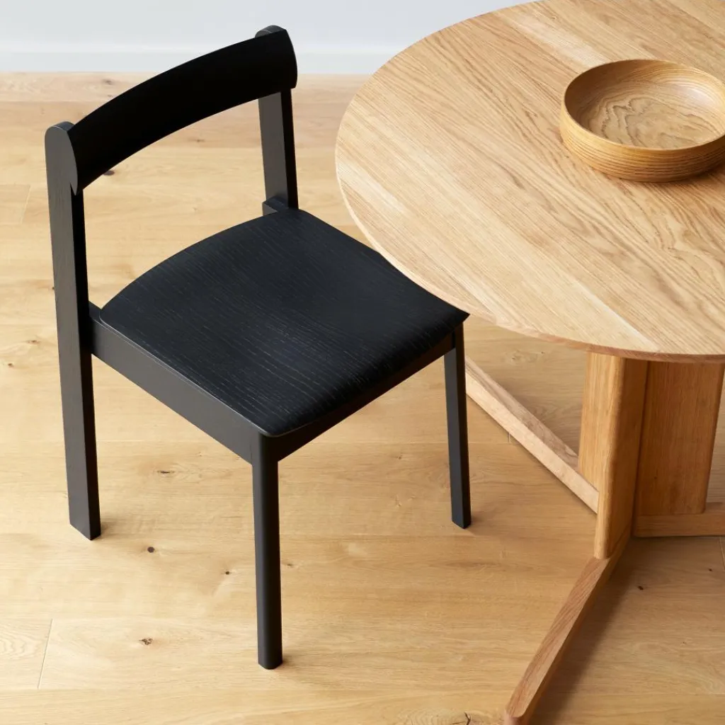 Tische^Form & Refine Trefoil Tisch Ø75cm