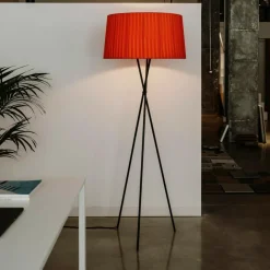 Santa & Cole Trípode G5 Stehleuchte| Stehleuchten