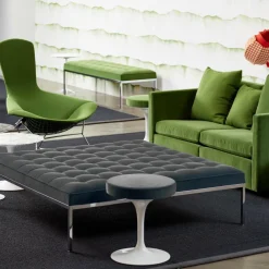 Hocker^Knoll International Tulip Eero Saarinen Hocker