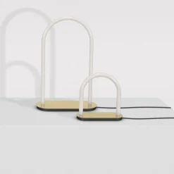 Nachttischleuchten^Petite Friture Unseen LED Tischleuchte