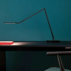 Nemo Untitled Linear LED Schreibtischleuchte mit Fuß| Schreibtischleuchten