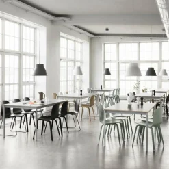 Muuto Visu Stuhl gepolstert mit Kufengestell| Stühle