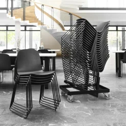 Muuto Visu Stuhl mit Kufengestell| Stühle