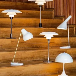 Nachttischleuchten^Louis Poulsen VL38 LED Tischleuchte