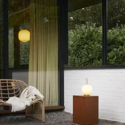 Louis Poulsen VL45 Radiohus Portable LED Akkuleuchte| Outdoor-Akkuleuchten|Outdoor-Akkuleuchten