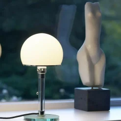 Tecnolumen Wagenfeld WG 24 Tischleuchte| Nachttischleuchten