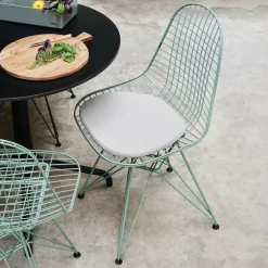 Stühle^Vitra Wire Chair DKR Stuhl