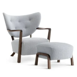 &Tradition Wulff ATD2 Lounge Chair + Wulff ATD3 Pouf Gestell Walnuss| Sessel