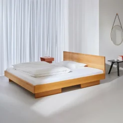 OUT Objekte unserer Tage Zians Large Doppelbett 180x200cm mit Kopfteil| Betten